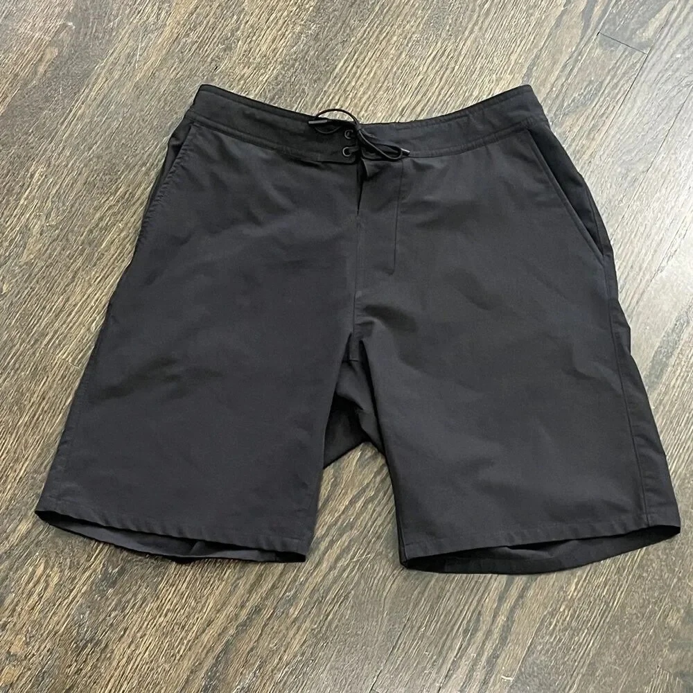 Ten Thousand Shorts Mens 30 Black Unlined Board Foundation 9” Inseam Active